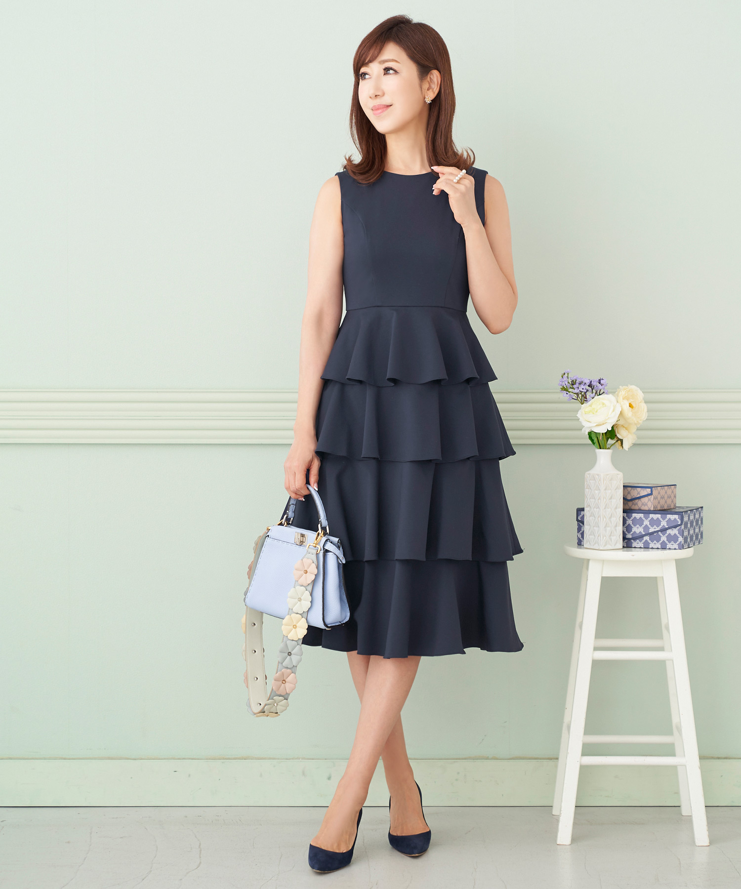 ワンピース 4段フリル ノースリーブ