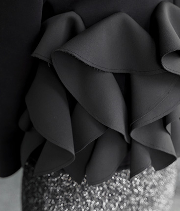 ボンバーヒート フリルヘム ジャケット HUIT