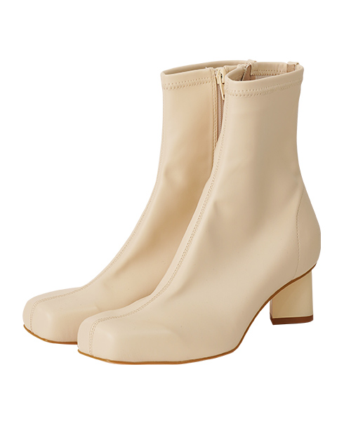 スクエアトゥ ショートブーツ TINA:JOJUN