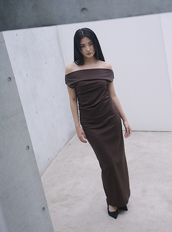 2WAY drape pullover & side tuck skirt