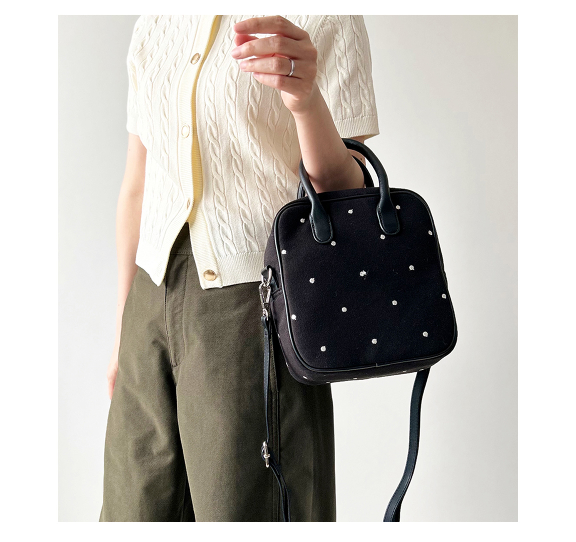 センタープレス ストレート 美脚 パンツ Liala×PG