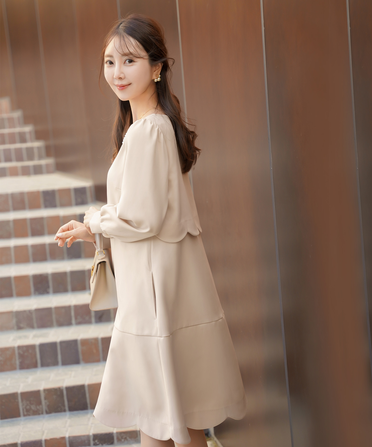 FRONT ZIPPER SCALLOP ONEPIECE le reve vaniller