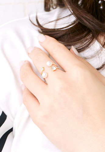 ツイン パール クリスタル リング