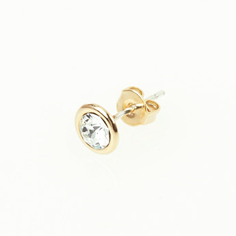 クリスタル カーフ ピアス