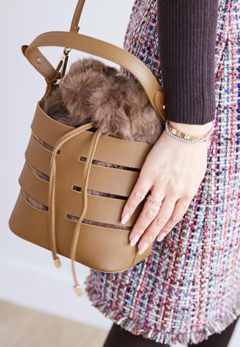 フェイクレザー ＆ エコファー ポーチ 3Way ショルダーバッグ