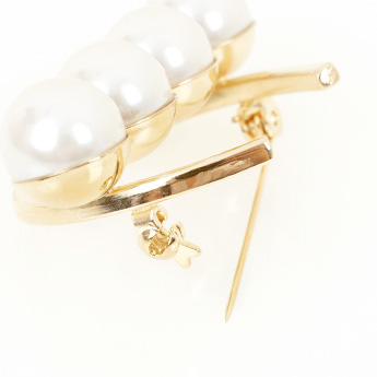 パール サークル ブローチ