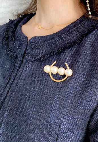 パール サークル ブローチ