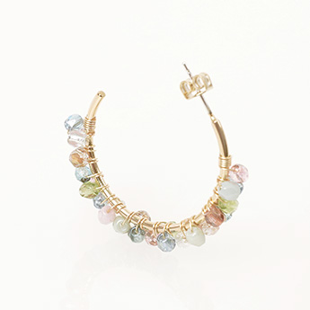 カラフル ストーン ピアス