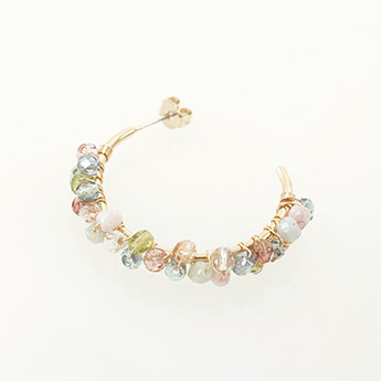 カラフル ストーン ピアス