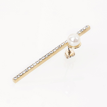 ライン クリスタル ピアス イヤリング