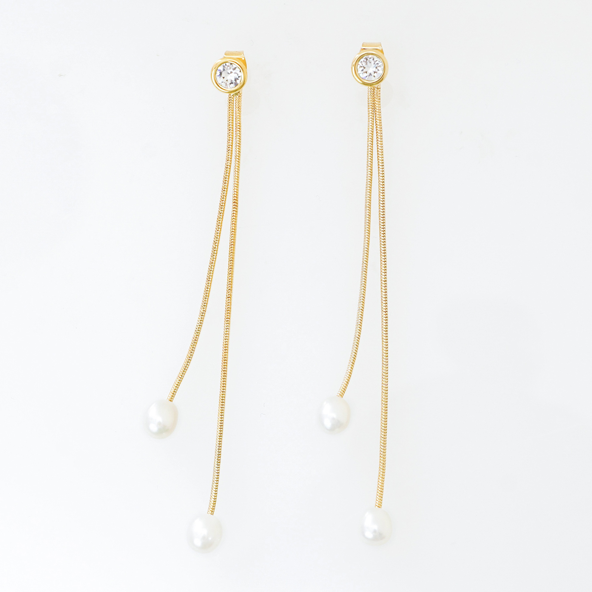 スイング ドロップ ピアス