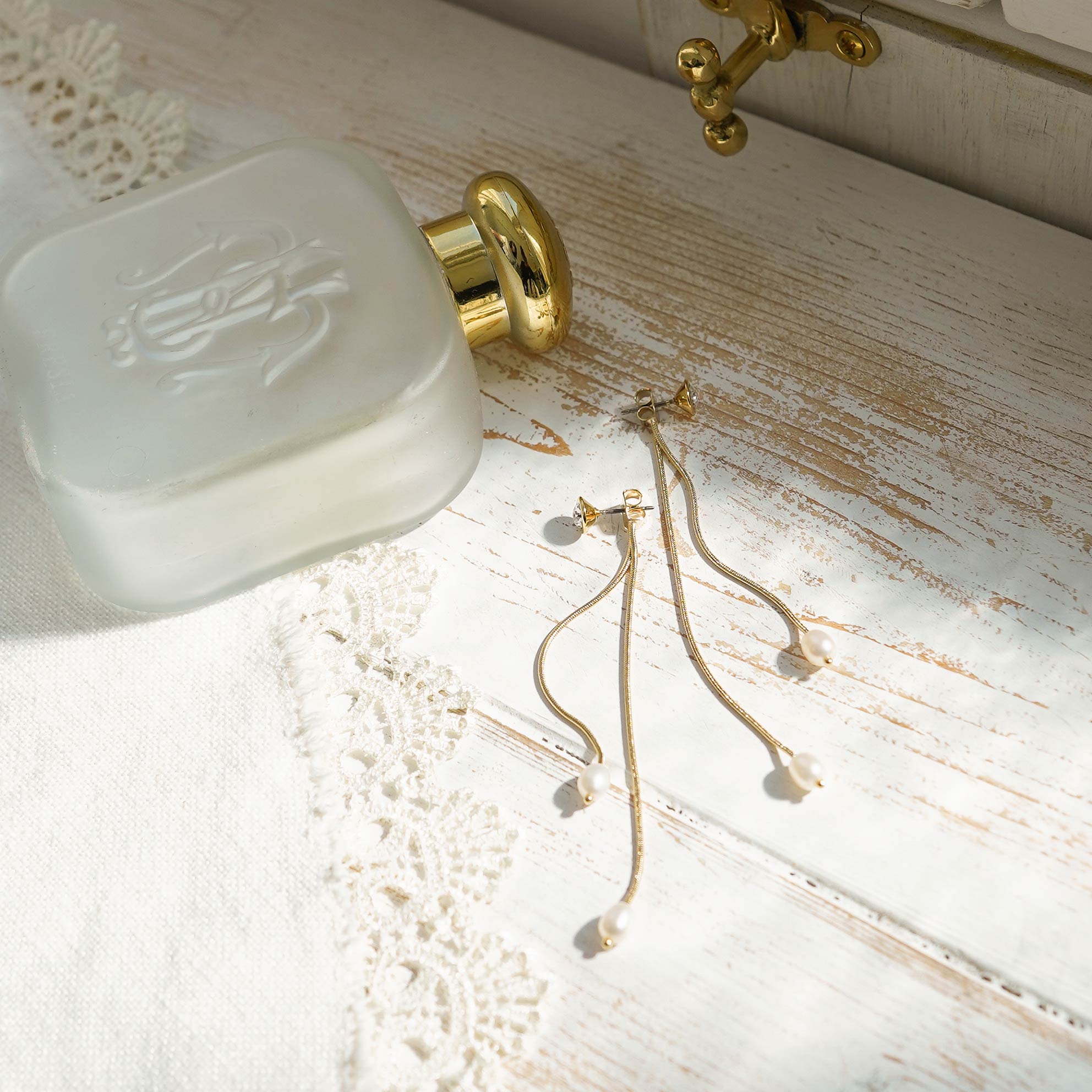 スイング ドロップ ピアス