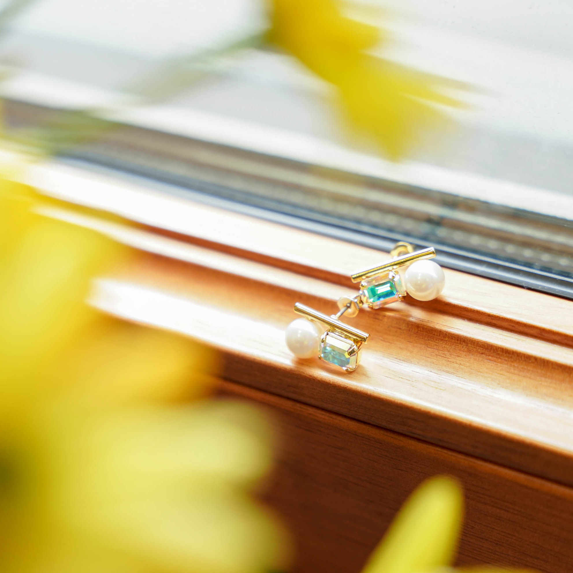 オーロラ ストーン パール ツイン ピアス イヤリング