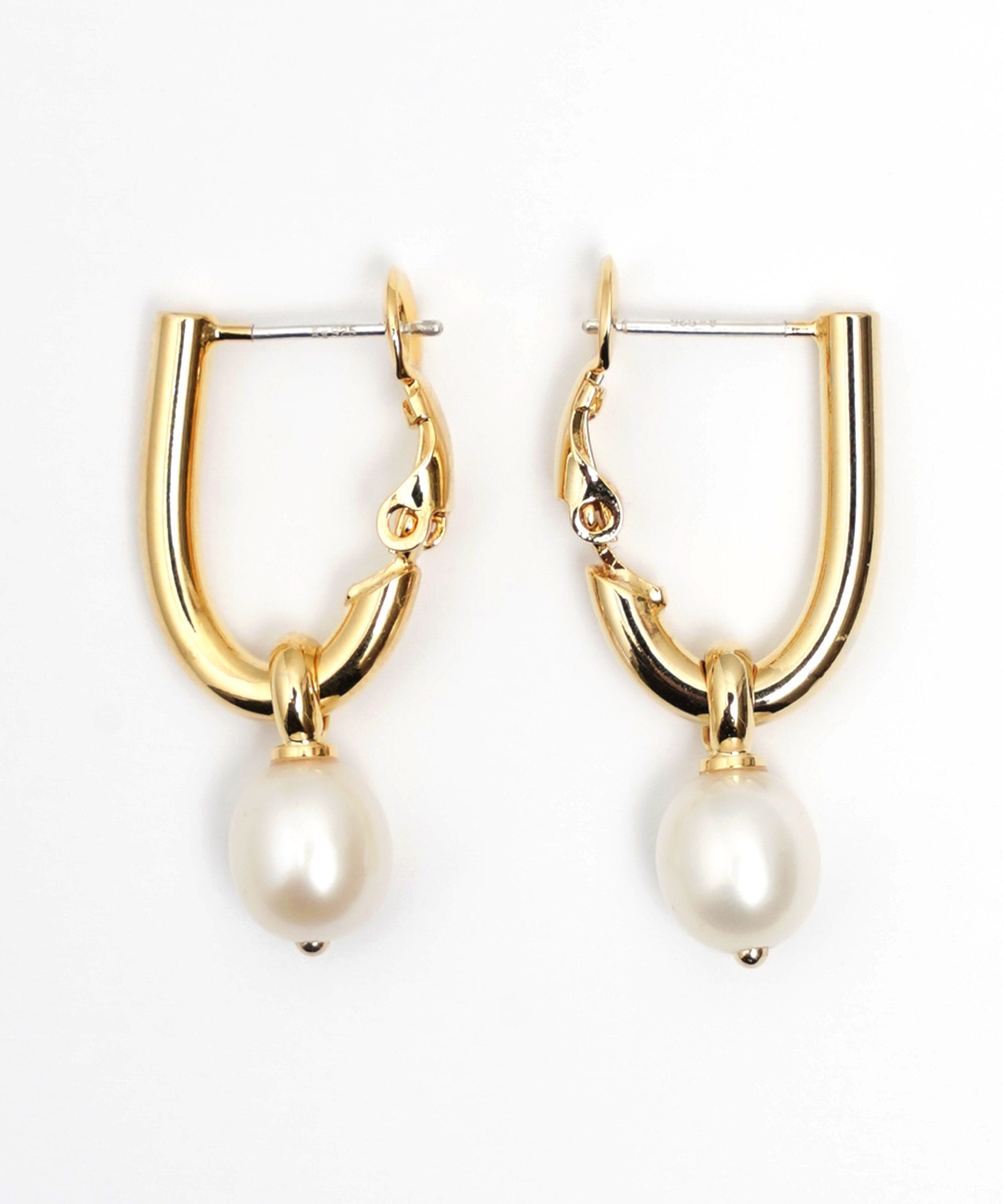 シンプル ドロップ ピアス