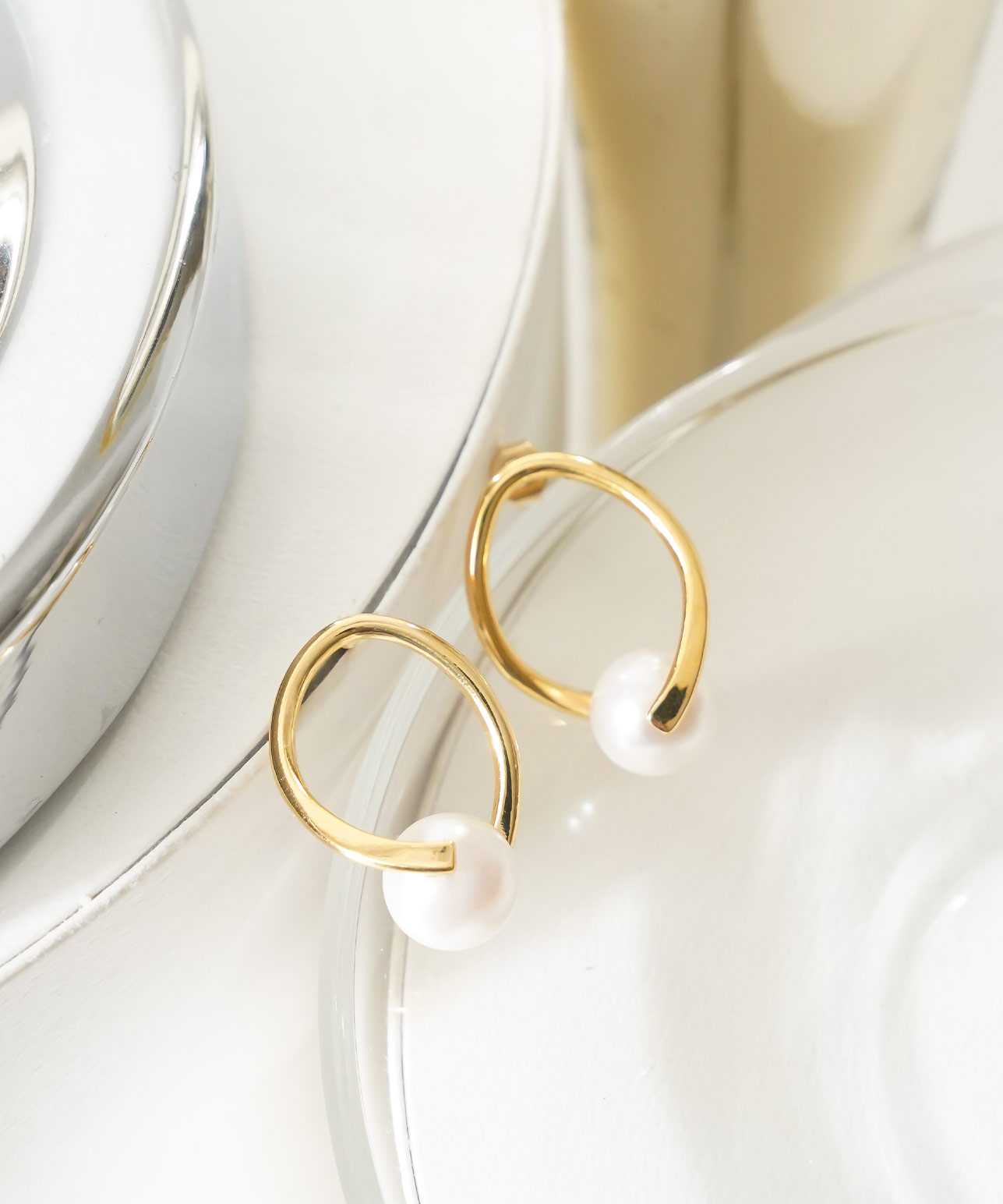 オーバル ツイスト ピアス イヤリング