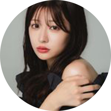 モノトーンで魅せる着映えコーデ 深瀬美桜